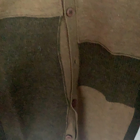 Marc by Marc Jacobs green cardigan. One button missing. - Picture 2 of 3